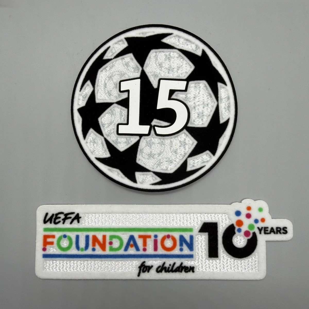 Lot De 25 Patches De Football Tournoi Jeunes - Destockage Revente