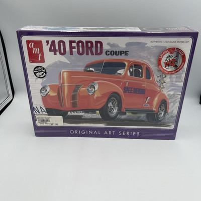 AMT '40 FORD COUPE ORIGINAL ART SERIES SPECIAL RELEASE....1/25th SCALE NIB