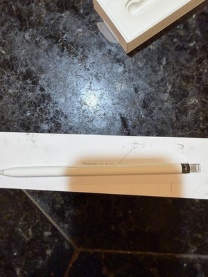 NEW Apple Pencil (1st Generation) Stylus for iPad - SEALED  in Box - White