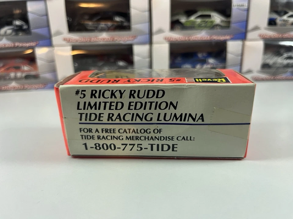 Revell #5 Ricky Rudd Tide Racing Lumina 1:64 NASCAR - Image 2 of 3