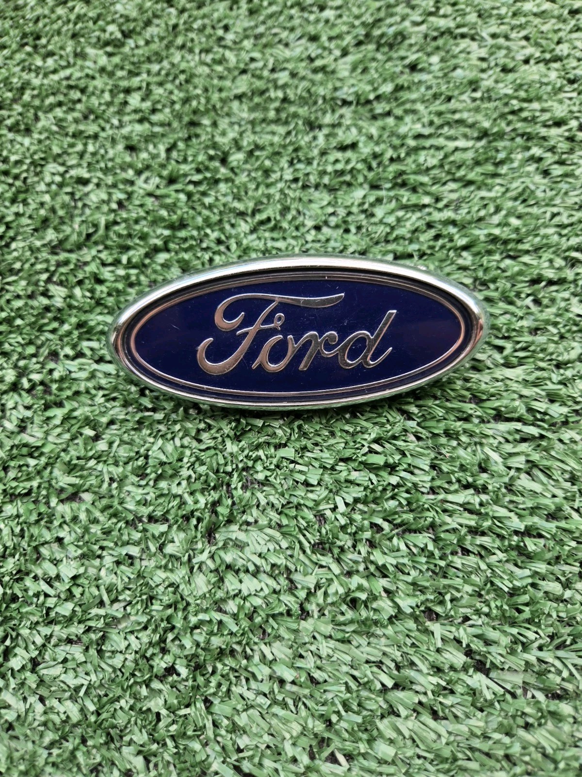 2000-2004FordFocusFrontGrilleEmblemLogoBadge3.75''OEM97AB-8K141-AA
