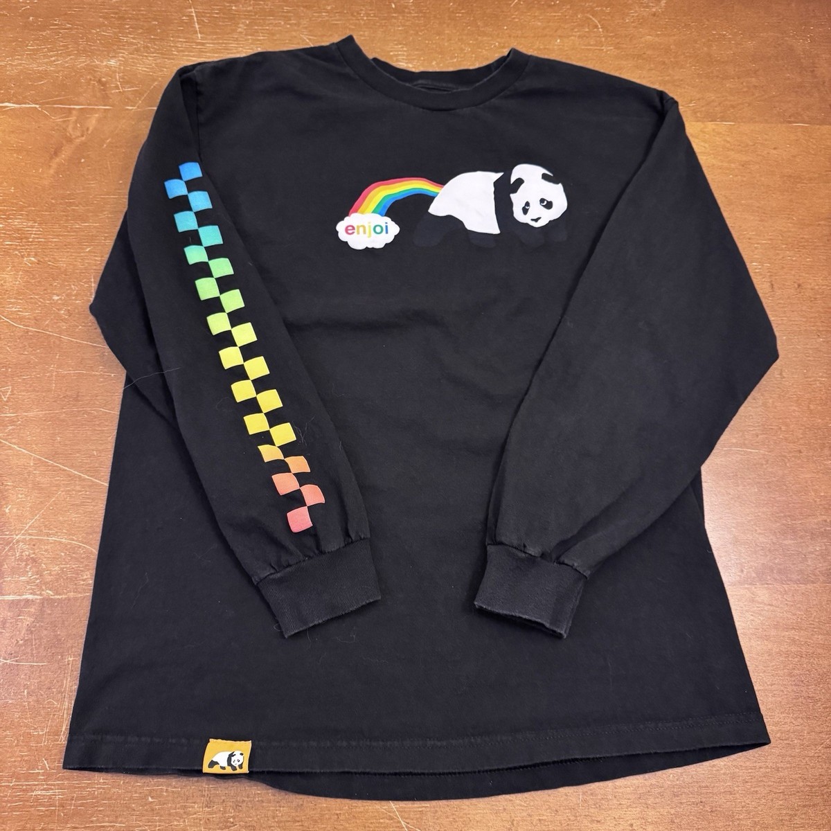Enjoi Panda Shirt Mens Large Black Skateboarding Rainbow Logo