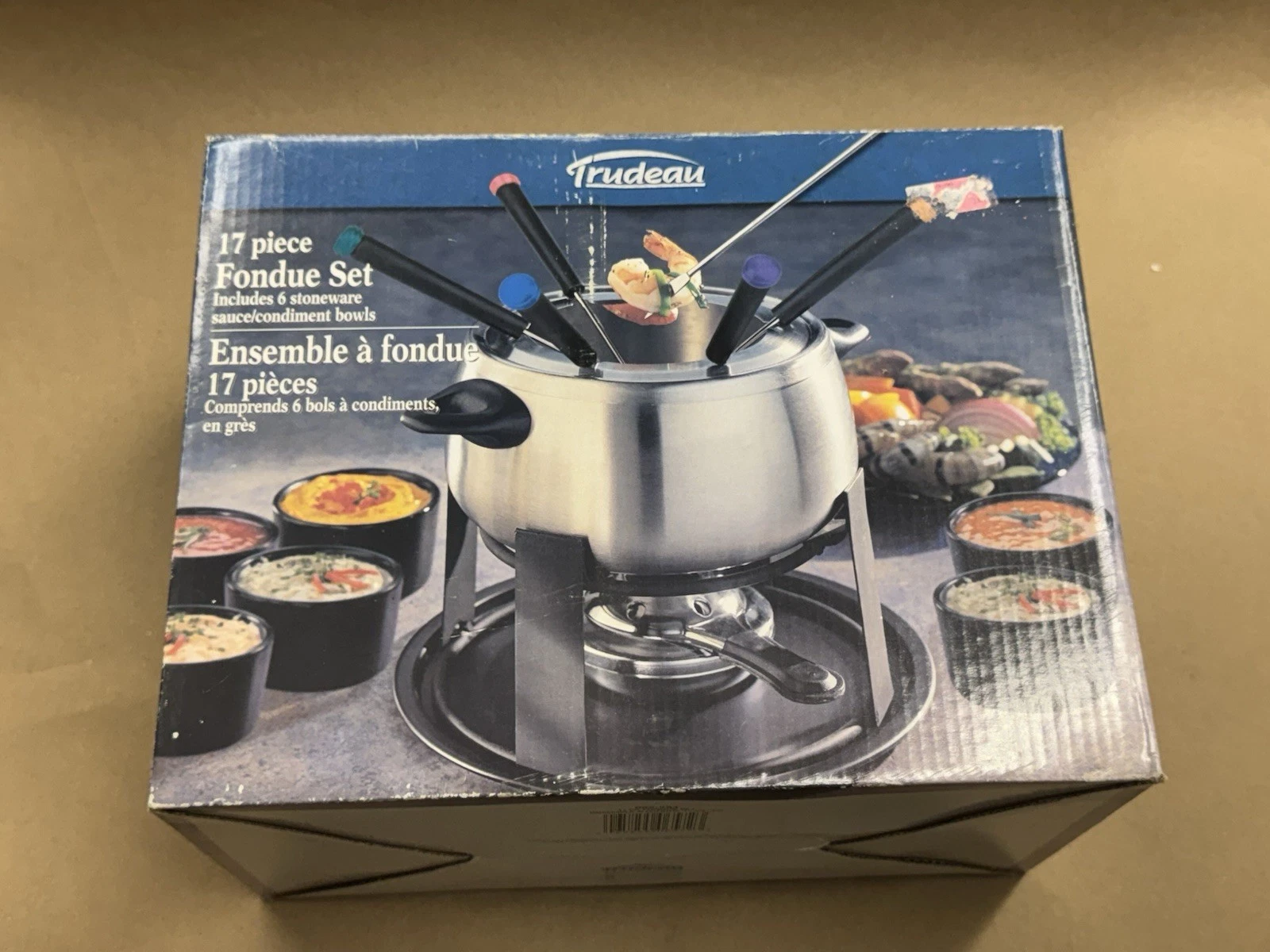 Trudeau 17-Piece Stainless Steel Fondue Set with Stoneware Bowls & Burner
Opens in a new window or t