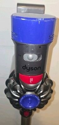 Dyson V8 Cordless Vacuum, Cleans Hard Floors and Carpets, Detangles. No Charger