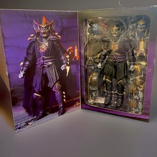NECA TMNT x Universal Monsters Ultimate Shredder as Dracula w Coffin
