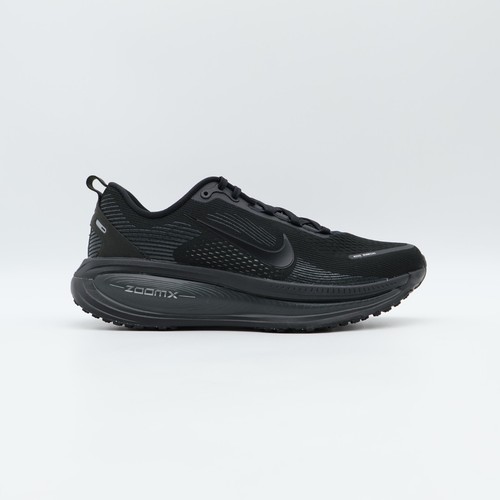 HM6803-005 Nike Vomero 18 Triple Negro (Hombre) - Imagen 3 de 10