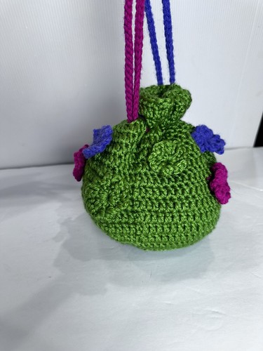 Vintage Handmade Crochet Purse Drawstring With Lining Round Pouch Flower Design - Picture 6 of 22