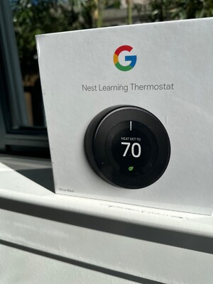 Google Nest Nest Learning Thermostat - Black - (New- Opened Box)