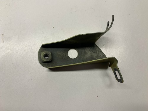 2017 BMW 4 Coupe F32, F82 M4 Vorderer Linker Kotflügel Halterungsbracket