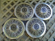 Vintage Wire 1983 1993 Ford Mustang Cougar Thunderbird 14 Hubcaps Wheel Covers