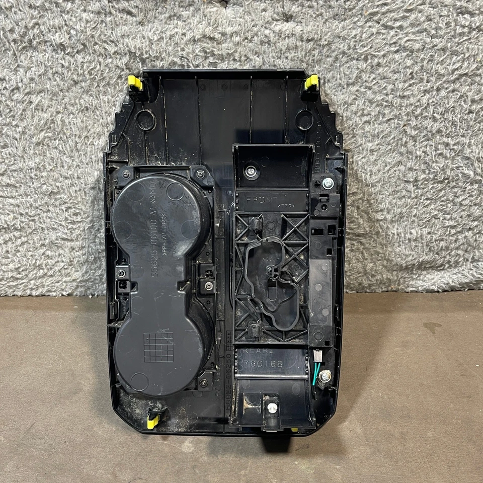 Toyota Camry 2012-2014 bisel de palanca de cambios consola central portavasos negro Foto 4 de 4