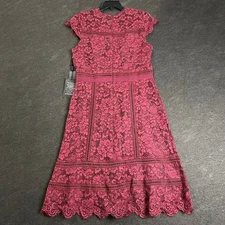 WHITE HOUSE BLACK MARKET Short Sleeve Lace Fit-and-Flare Dress Size 8