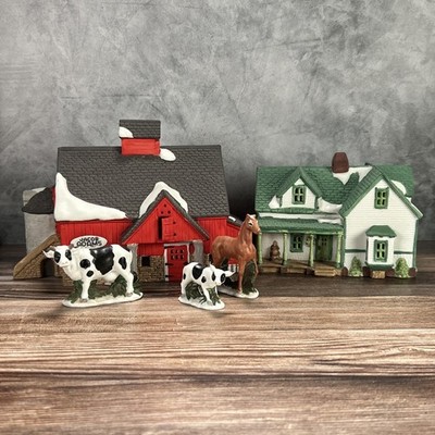Department 56 New England Farm #6538-2 Heritage Village Collection 1986 Retired