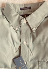NWT Bill Blass Men  s Dress Shirt Size Medium Green Shirt Sage Wrinkle Free