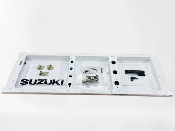 Genuino Para SUZUKI SAMURAI ’86-’95 Puerta Trasera Tapa Suave Modelos Pintado Blanco Foto 3 de 4