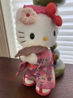 Sanrio Hello Kitty 2003 Floral Kimono Geisha Cat w/fan 10'' Plush Collectible