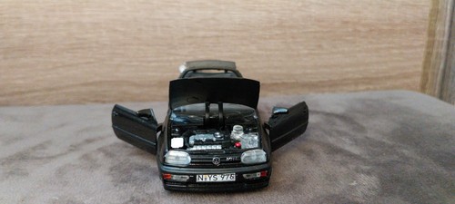 VW Golf VR6 Mk3 Cabrio black metallic 1:43 Schabak.Nr.2. Final release - Picture 9 of 9