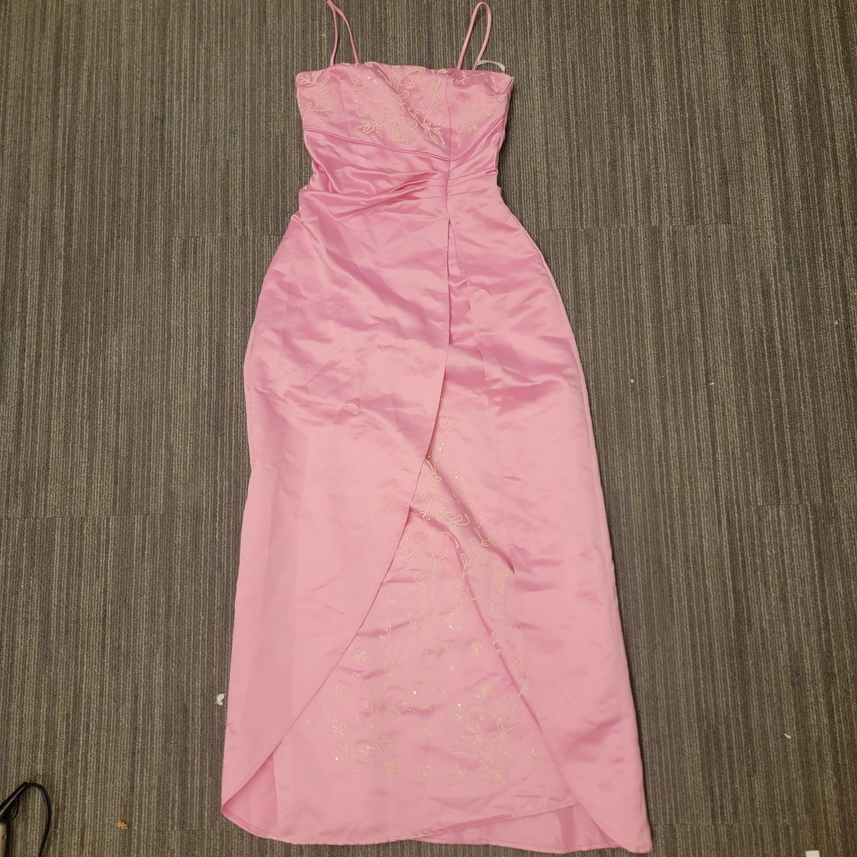 women's white a line dress White Strapless A-line Knee-Length Homecoming Dress, Graduation Dress, MH590 main image 0