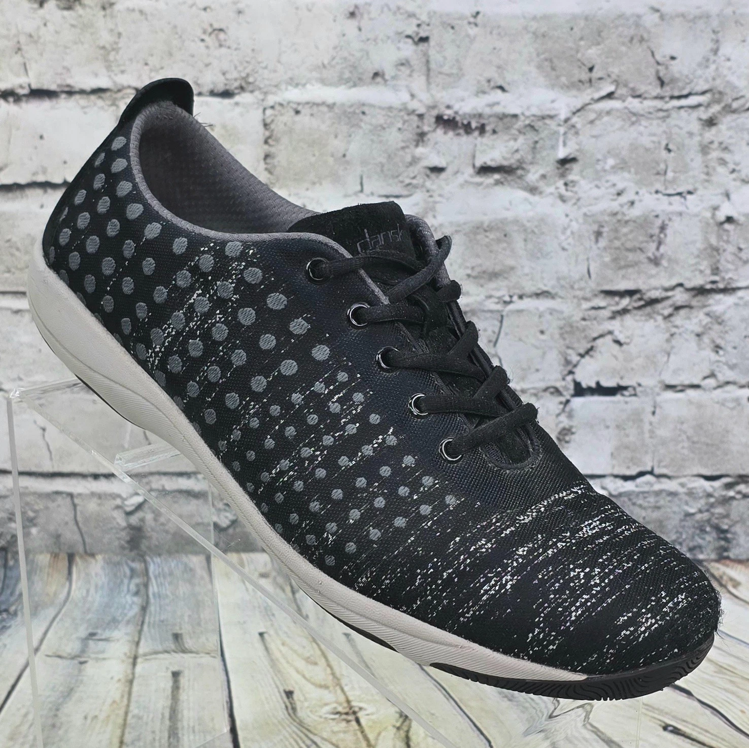 Dansko Hanna Sneakers Shoes Women's Size 42 / 11.5 -12 US Black Gray Polka Dot
Opens in a new window