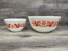 2 Vintage Pyrex Friendship Nesting Mixing Bowls 401 & 403