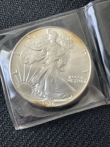 Toned 1986 American Silver Eagle Dollar, $1 U.S. Bullion .999 Coin ASE 1 oz