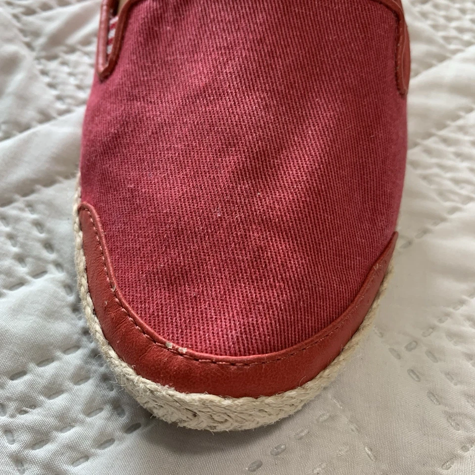 Andrew Geller Women's Flats Size 5 1/2 Pink With Striped Accents Boat Shoes - Image 3 of 4