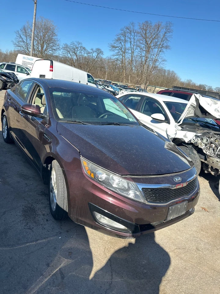 Conjunto de filtro de aire usado se adapta a: Kia Optima 2013 2,4 L VIN C octavo dígito California Foto 2 de 4