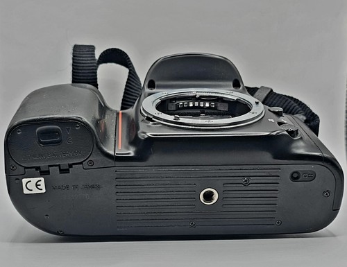 Nikon F50 Camera Black w/ KALIMAR 60-300MM MC AUTO ZOOM MACRO LENS 1:4~5.6 - Picture 5 of 14