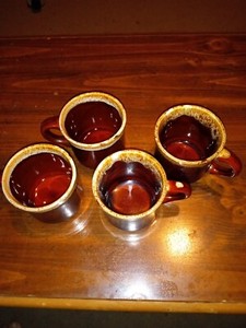 Lot (4) Vintage Brown Drip Glaze Coffee Cup/Mug Made in USA Shades of Brown 