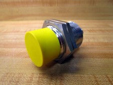 Turck NI15-M30-AP6X-H1141 Proximity Switch