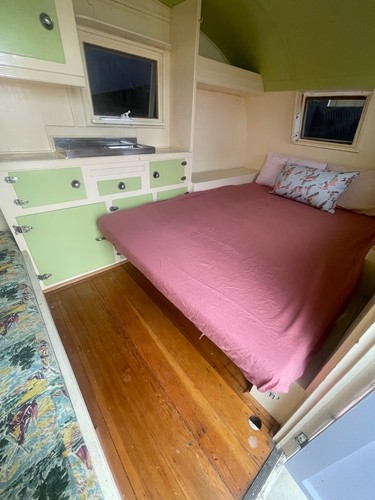 Vintage Retro Bondwood Caravan Plywood Mid Century Bed Room - Picture 12 of 19