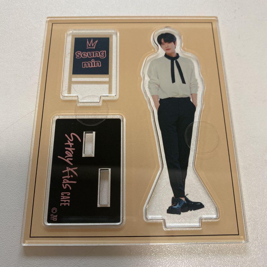 スキズカフェ straykids バンチャン アクスタ Amazon.co.jp: straykidsカフェ バンチャン アクスタ stray kids