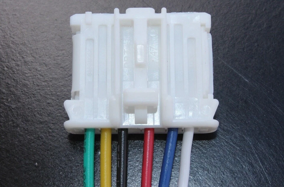 CONNECTEUR D'ORIGINE FEUX ARRIERE NEUF PEUGEOT 407 / 206 SW / 307 SW - Photo 3/4
