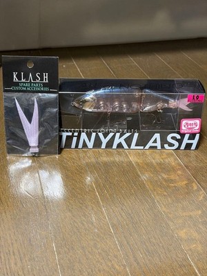 Fishing Lure Unused DRT TinyKlash L.S PROBLUE with V-TAIL