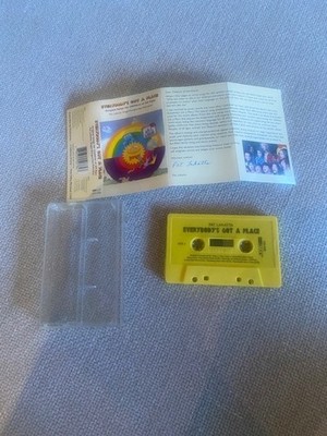 Pat Lakatta Everybody's Got A Place cassette childrens songs 1999 Sunny Side Up