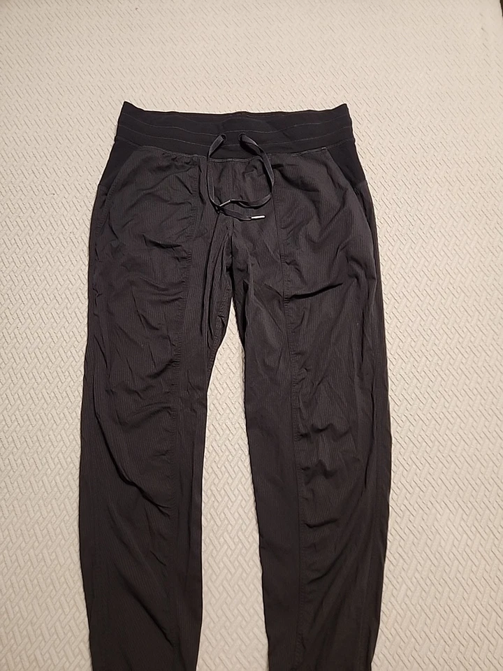 Lululemon Dance Studio Mid Rise Jogger Full-Length-Kordelzug Schwarz Größe 8 - Bild 3 von 4