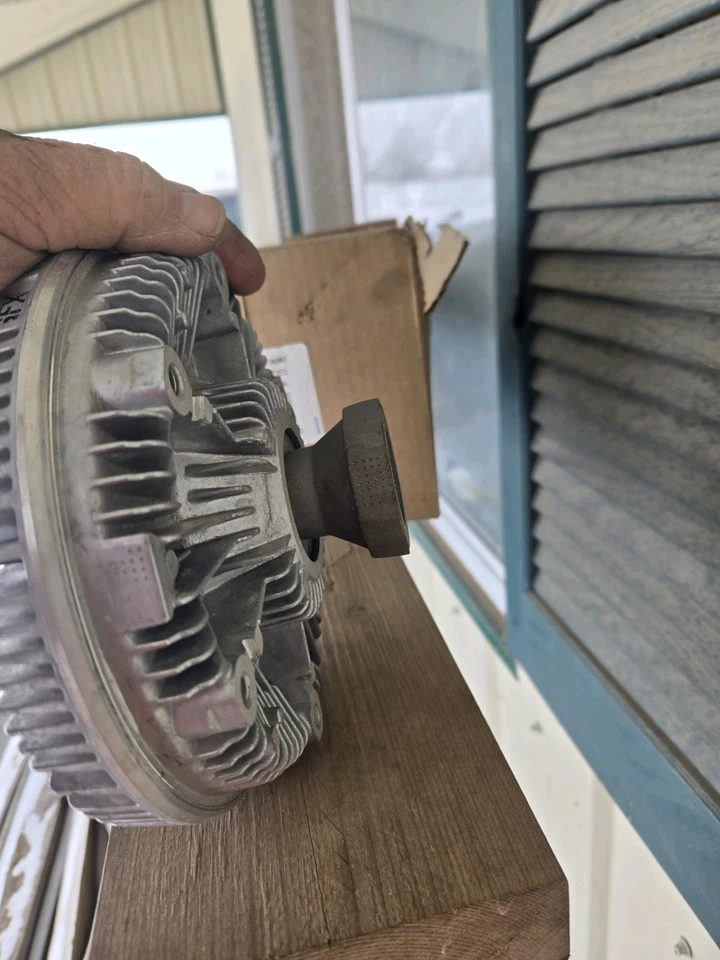 AC Delco: 2001-2002 GMC B7 8,1 L V8 embrague ventilador, ACD 15-40018, GM 15768378 Foto 4 de 4