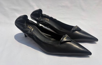 Authentic! PRADA Black Leather Triangle Logo Pointed-Toe Kitten Heel Pumps Sz 39