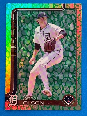 2025 Topps Easter Holiday Green Leaf Foil Egg Tin SP #224 Reese Olson Tigers