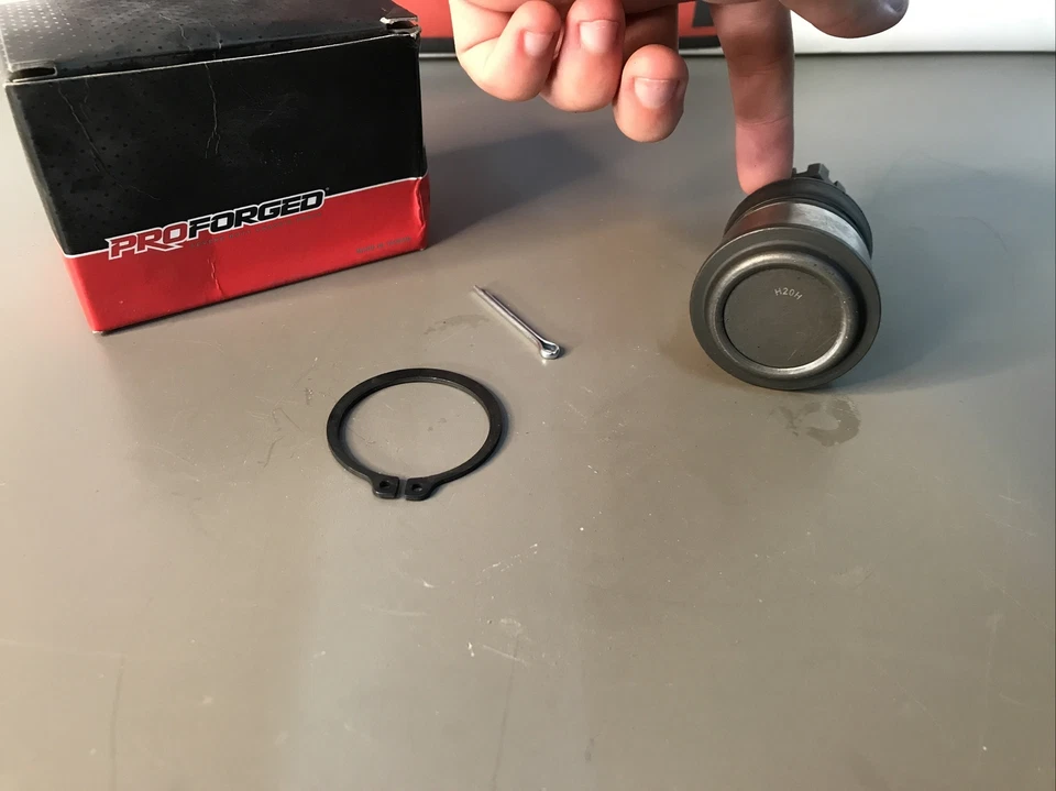 Rótula inferior Proforged 101-10373 para Honda Odyssey 2005-2006 Foto 3 de 4