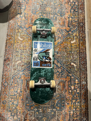 Pro complete skateboard Habitat Kerry Getz Indepent trucks and Bones wheels