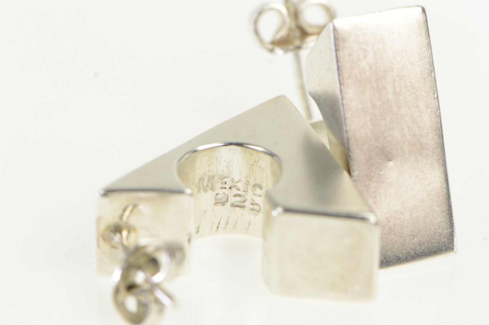 Sterling Silver Squared Geometric Pattern Triangl… - image 3