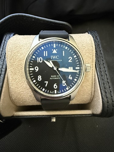 IWC Pilot's Watches IW328201 40 mm Black Dial