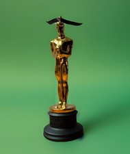 Oscar Academy Museum of Motion Pictures Award Statue Collectible Ornament 