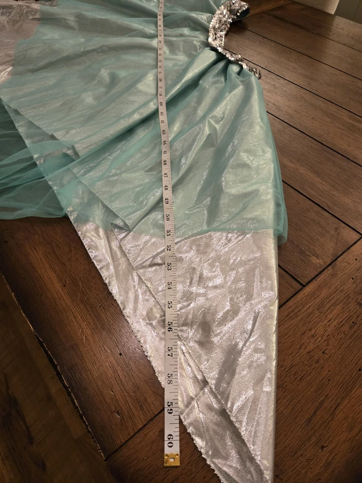 Falda de disfraz hecha a mano de lentejuelas metálicas Foto 4 de 4