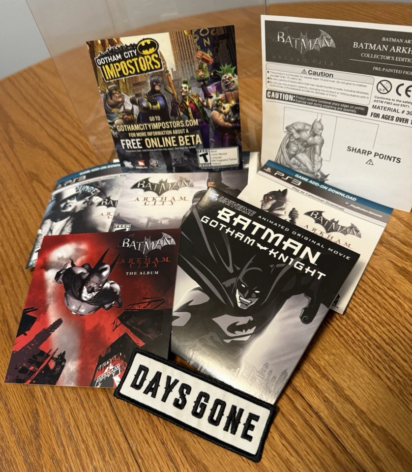 Batman Arkham City PS3 Boxed Set W/Figure Book Patch 2011 - Image 3 of 4