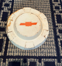 1961 1962 1963 Chevy Truck Dog Dish Hubcap White Nub Style