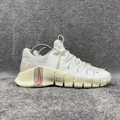 Nike Free Metcon 5 DV3950-100 Women s Sz 9.5 Sail Sand White Training Shoes Used