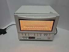 Panasonic NB-G110P Flash Xpress Compact Infrared Toaster Oven 