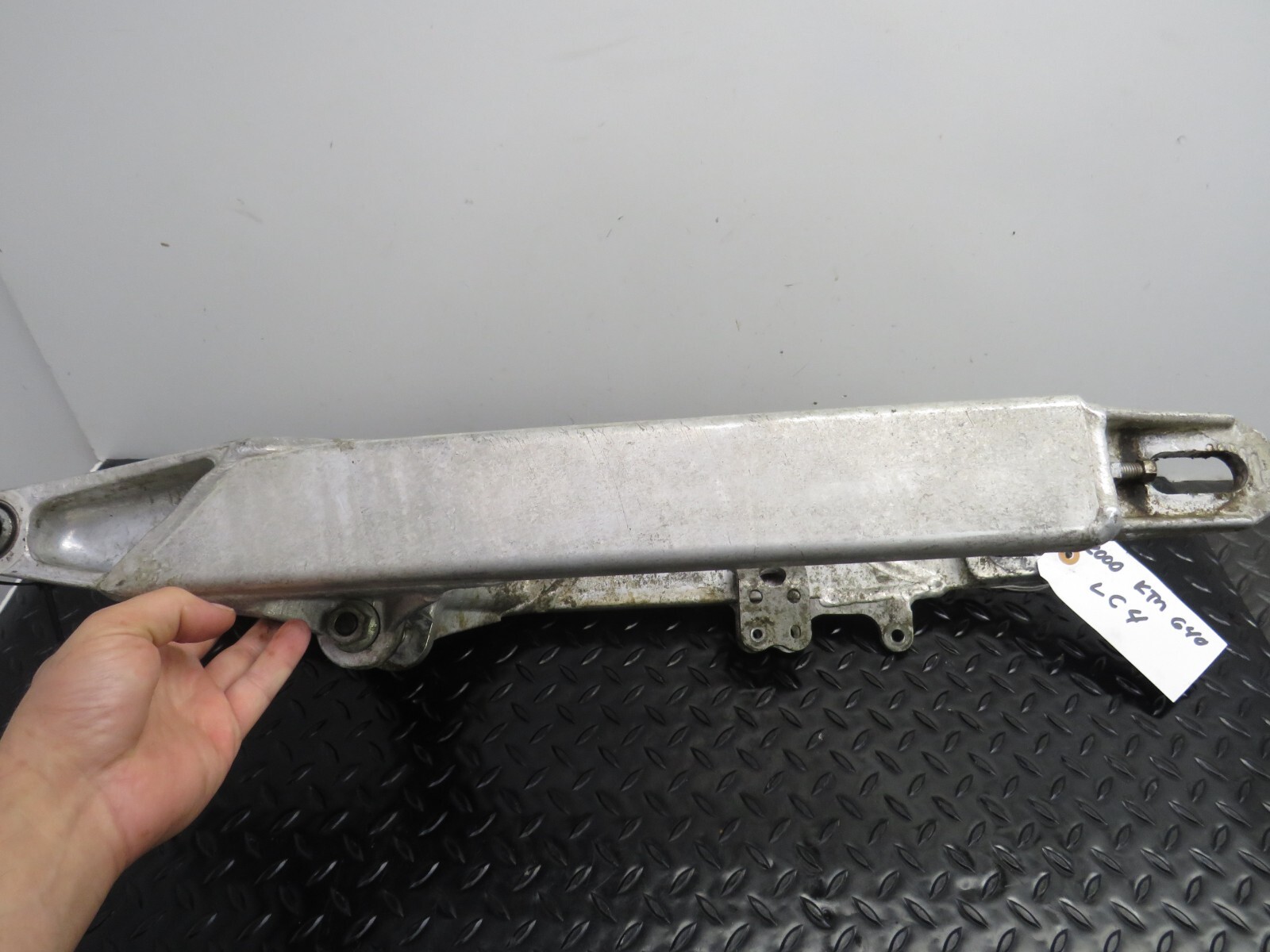 98 99 00 KTM 640 LC4 ADVENTURE OEM FACTORY REAR SWINGARM 